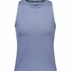 Nike · Advantage