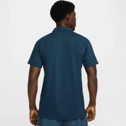 Nike · Advantage