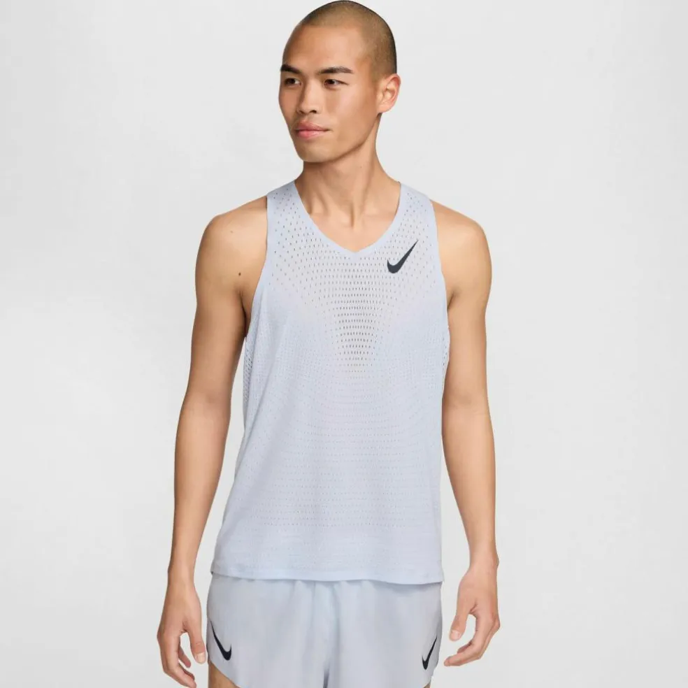 Nike · Aeroswift