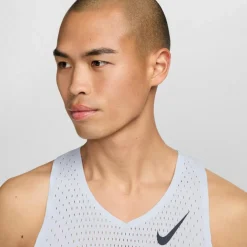 Nike · Aeroswift