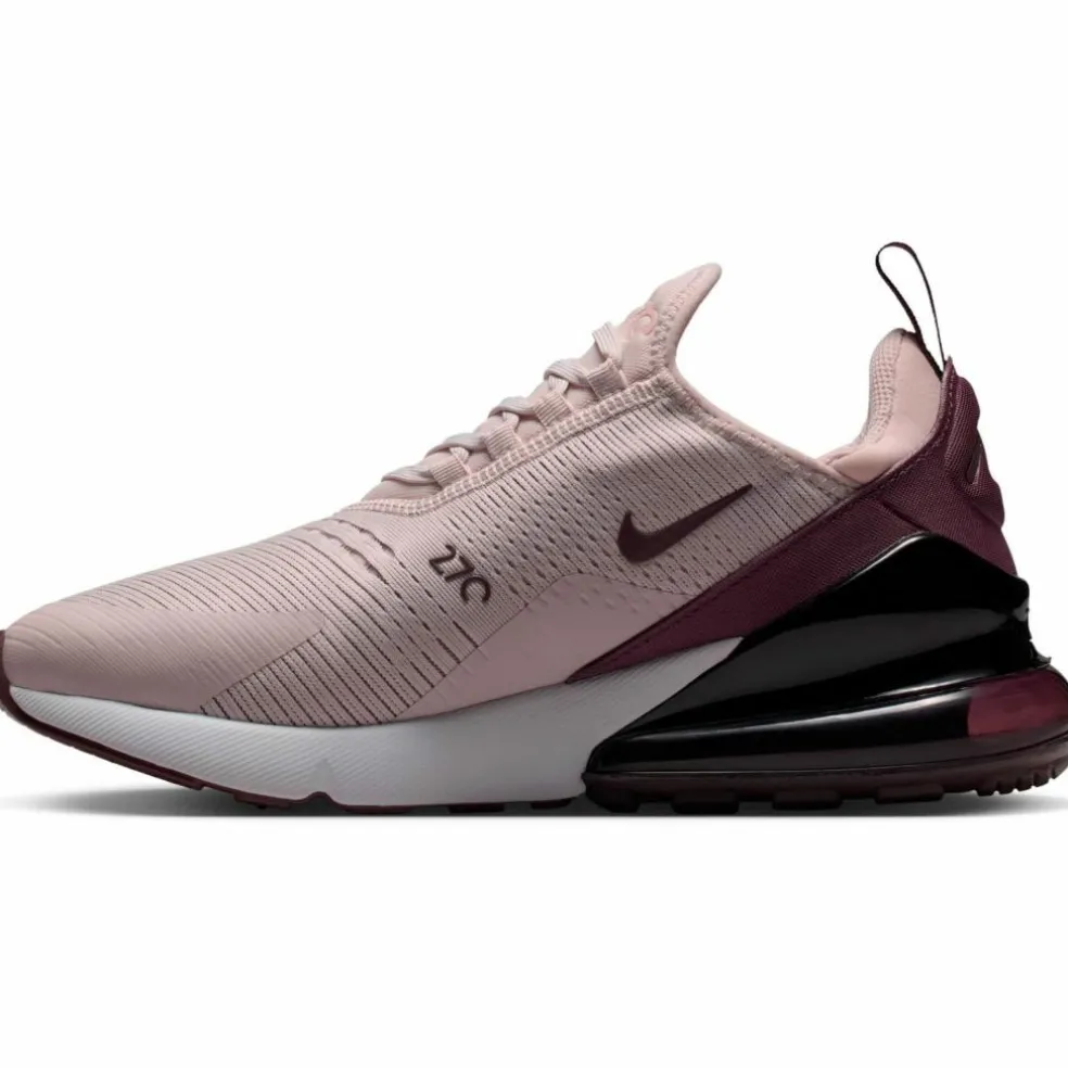 Nike · AIR MAX 270