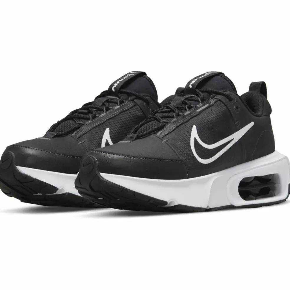 Nike · Air Max Intrik