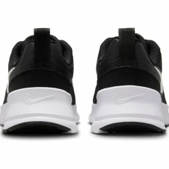 Nike · Air Max Nuaxis
