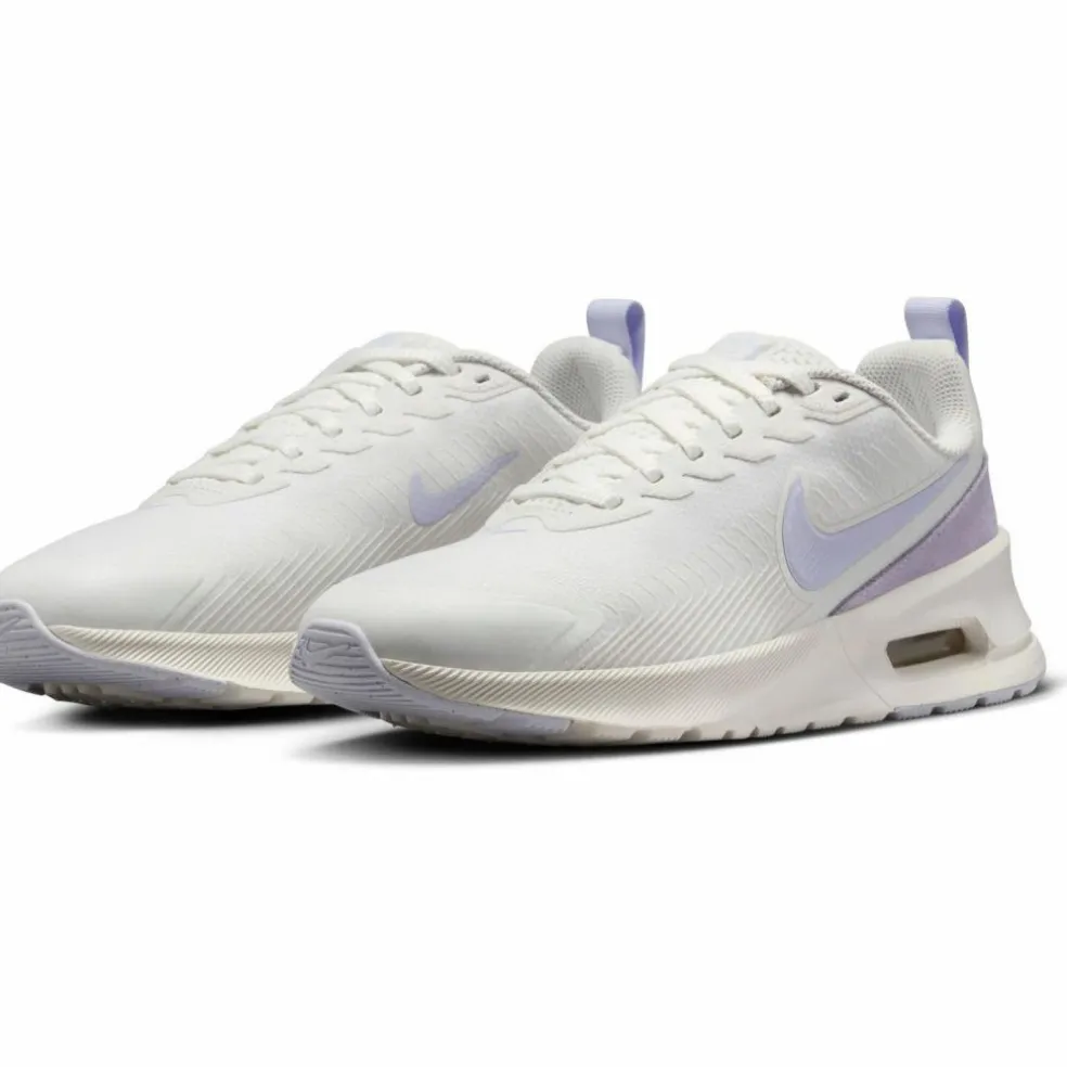 Nike · Air Max Nuaxis