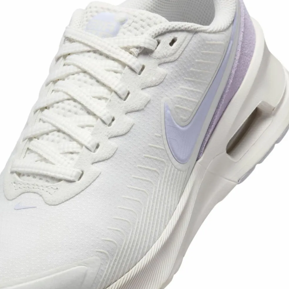 Nike · Air Max Nuaxis