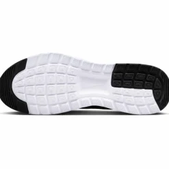 Nike · Air Max Nuaxis