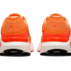 Nike · AIR STRUCTURE 26
