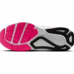 Nike · AIR STRUCTURE 26