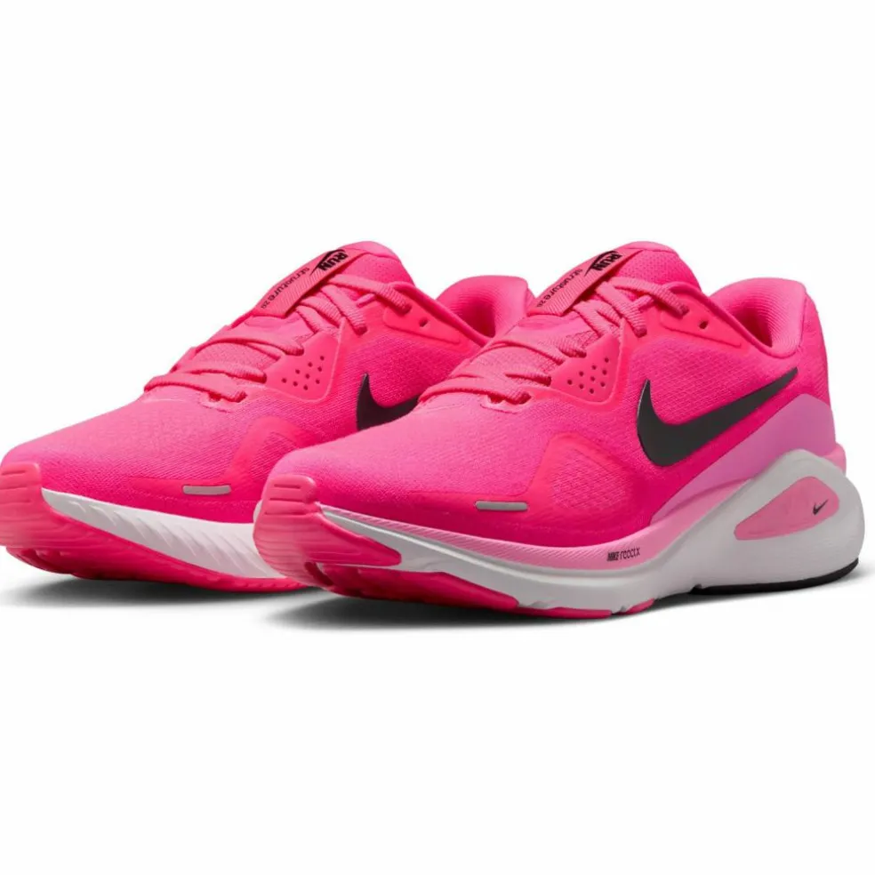 Nike · AIR STRUCTURE 26