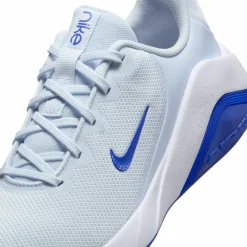 Nike · AIR ZOOM BELLA 7