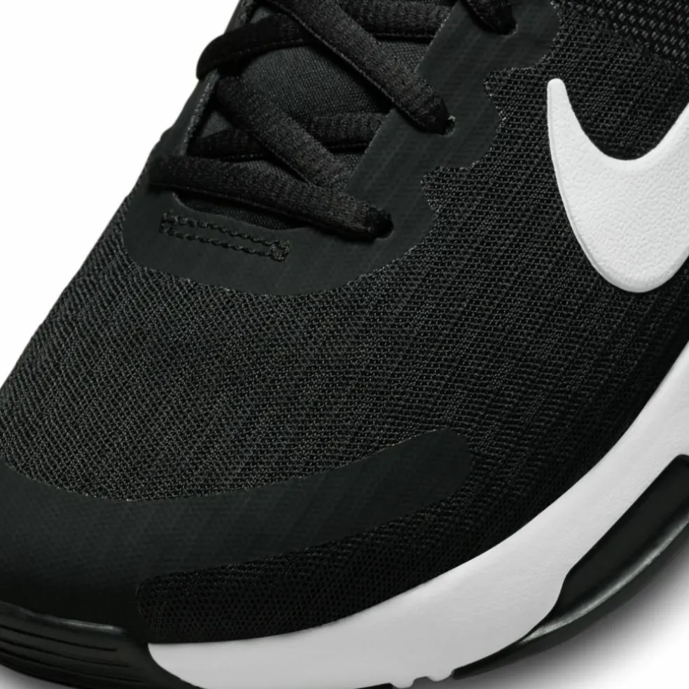 Nike · Air Zoom Bella 6
