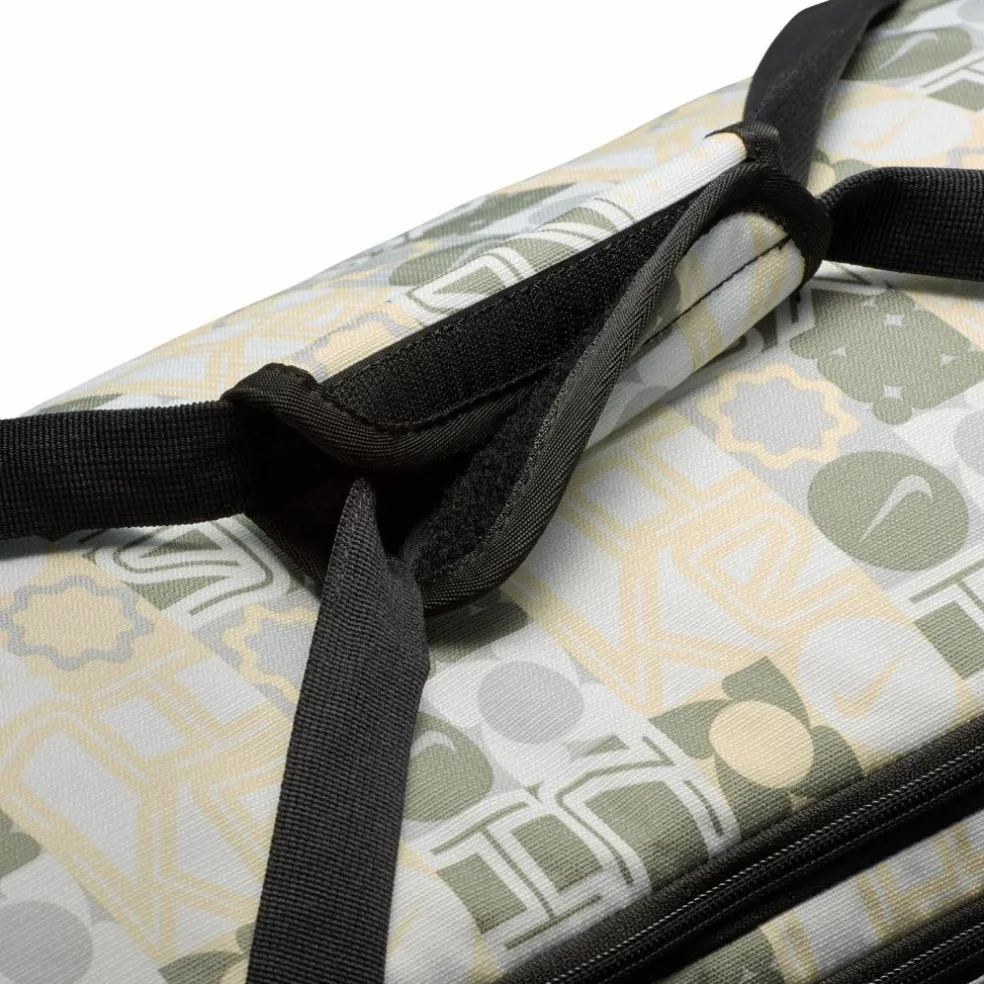 Nike · Brasilia DUFFEL GRIP DRUM