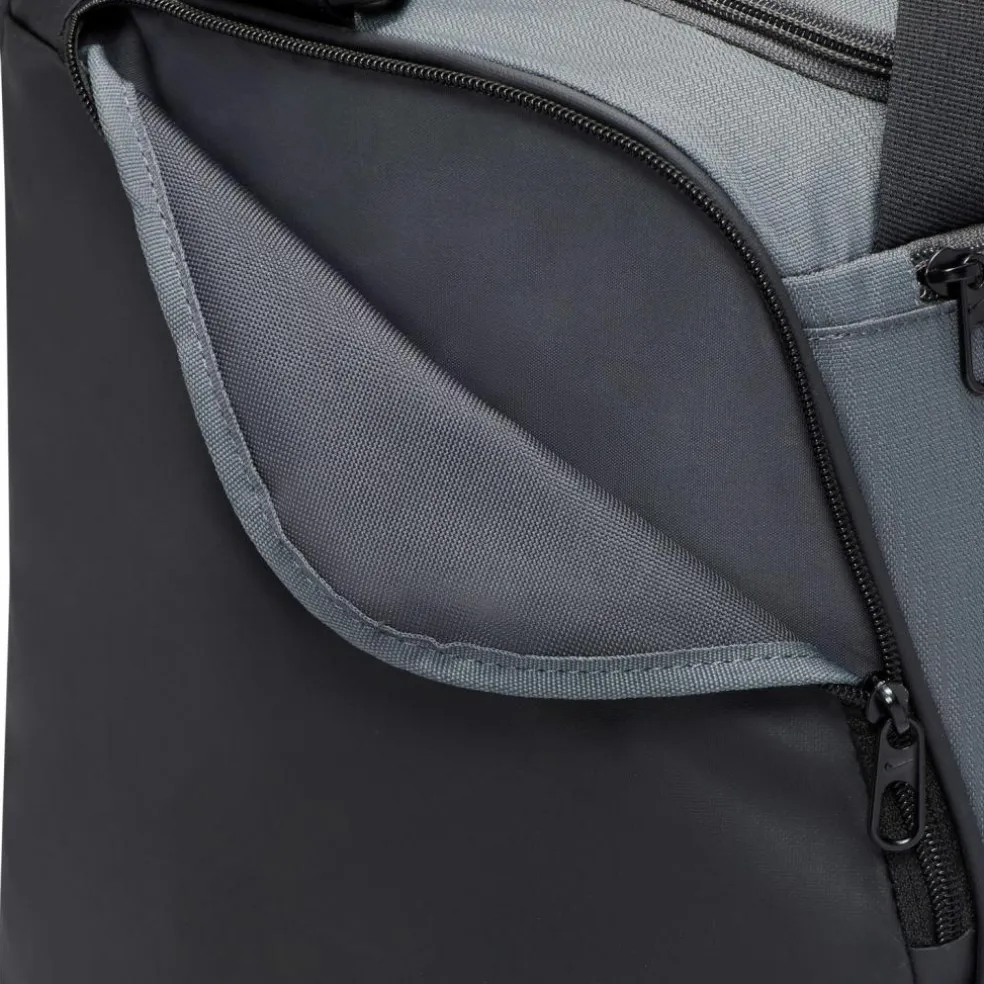 Nike · Brasilia M-60L