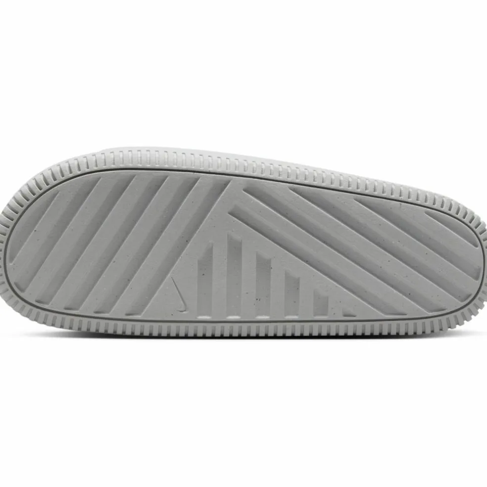 Nike · Calm