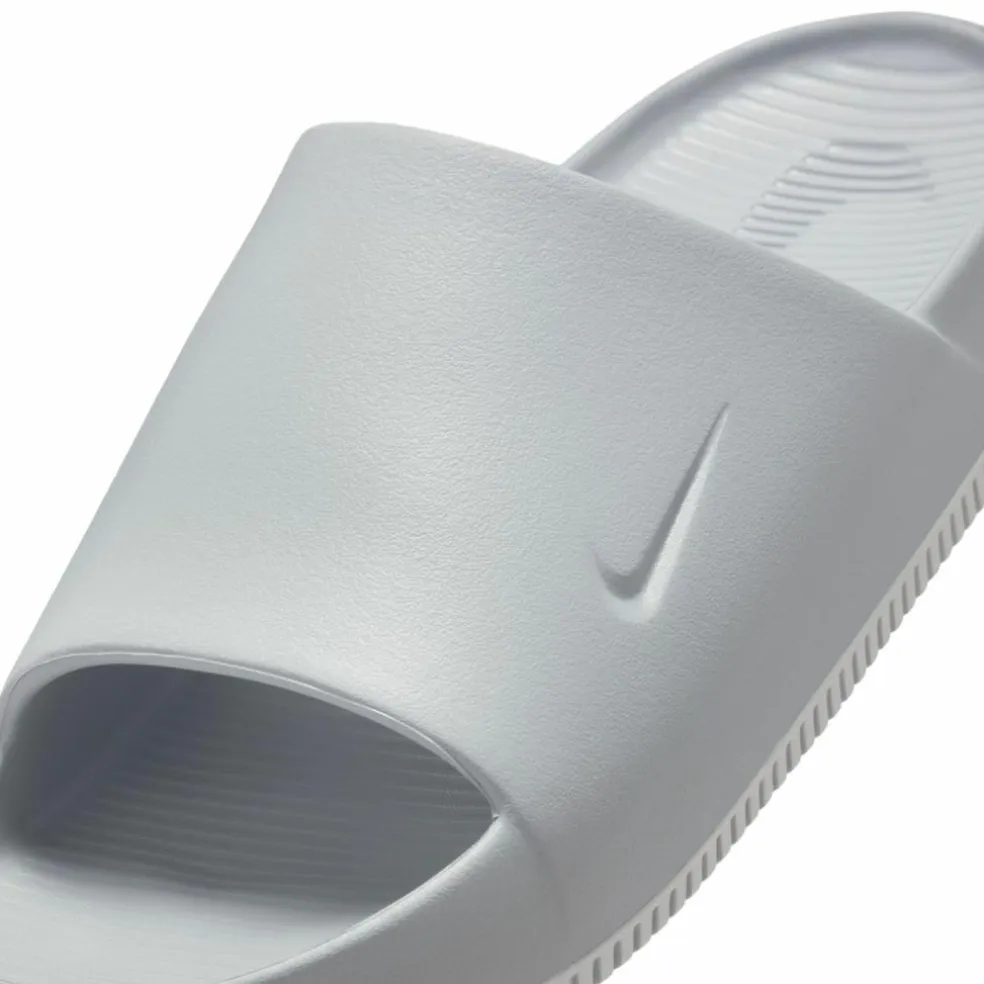 Nike · Calm