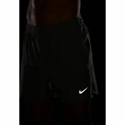 Nike · Challenger