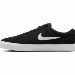 Nike · Charge Suede