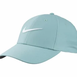 Nike · Club