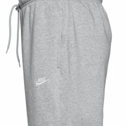 Nike · CLUB