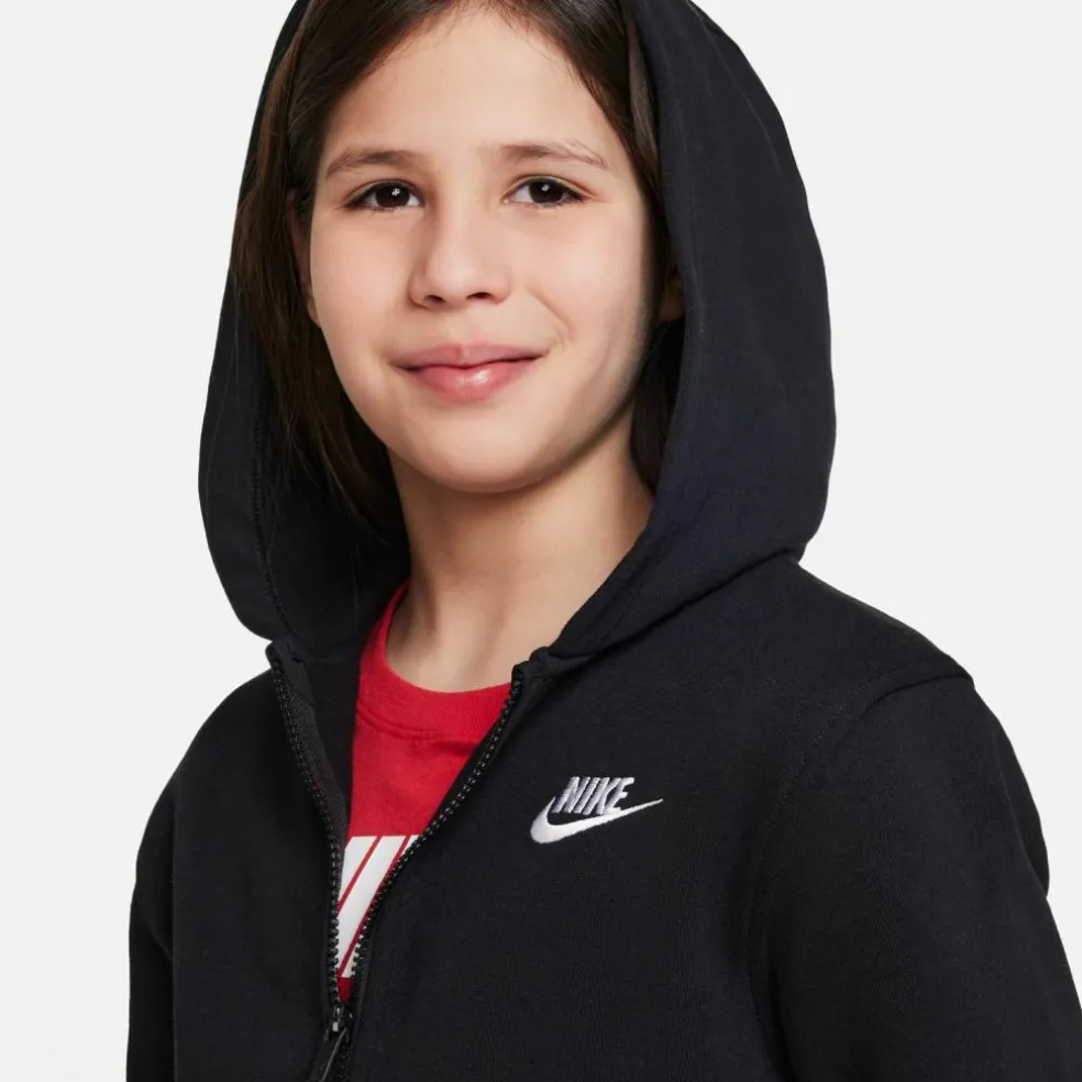 Nike · Club