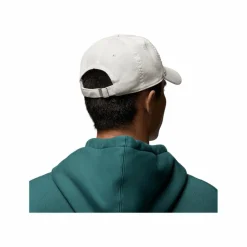 Nike · Club Adjustable Cap Beige