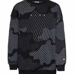 Nike · Club AOP