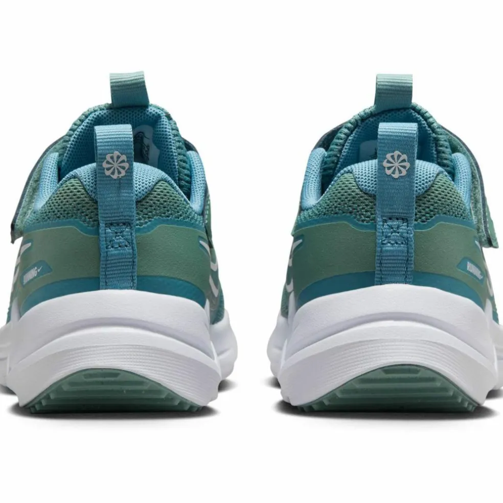Nike · COSMIC RUNNER PSV