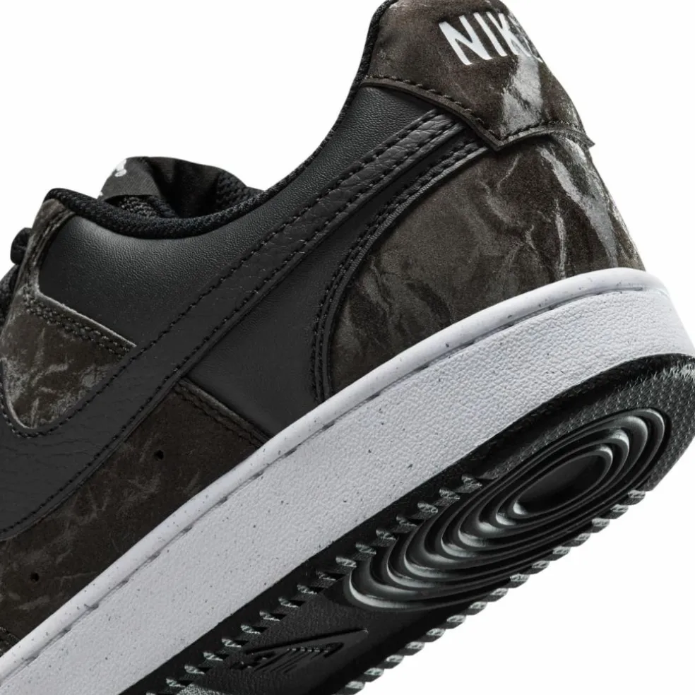 Nike · Court Vision