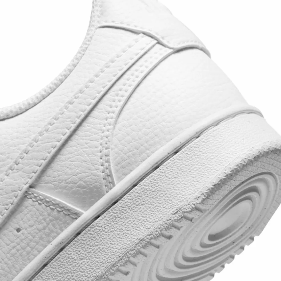 Nike · Court Vision
