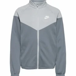 Nike · DF