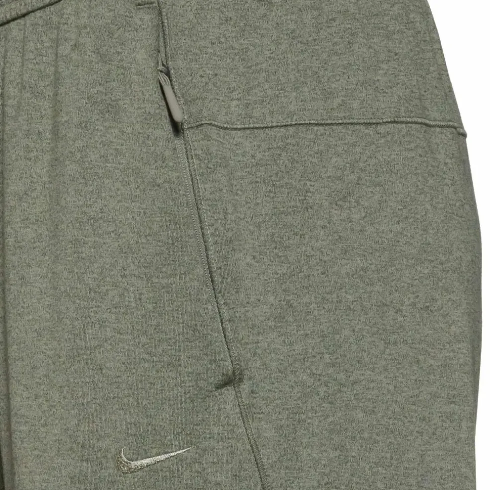 Nike · DF