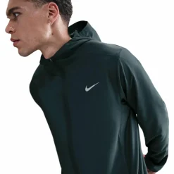 Nike · DF