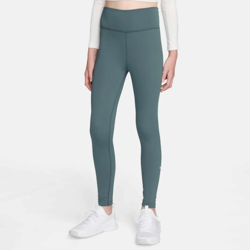 Nike · DF