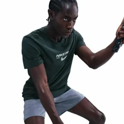 Nike · DF