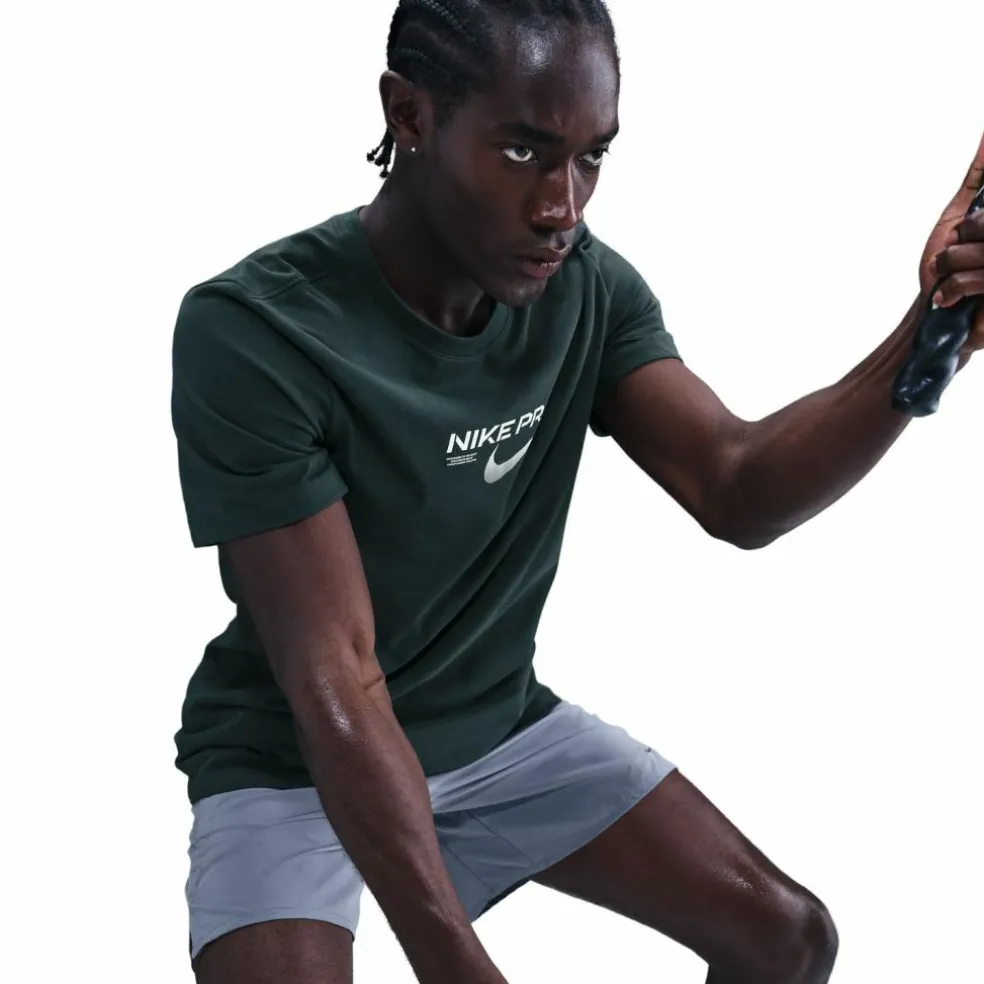 Nike · DF