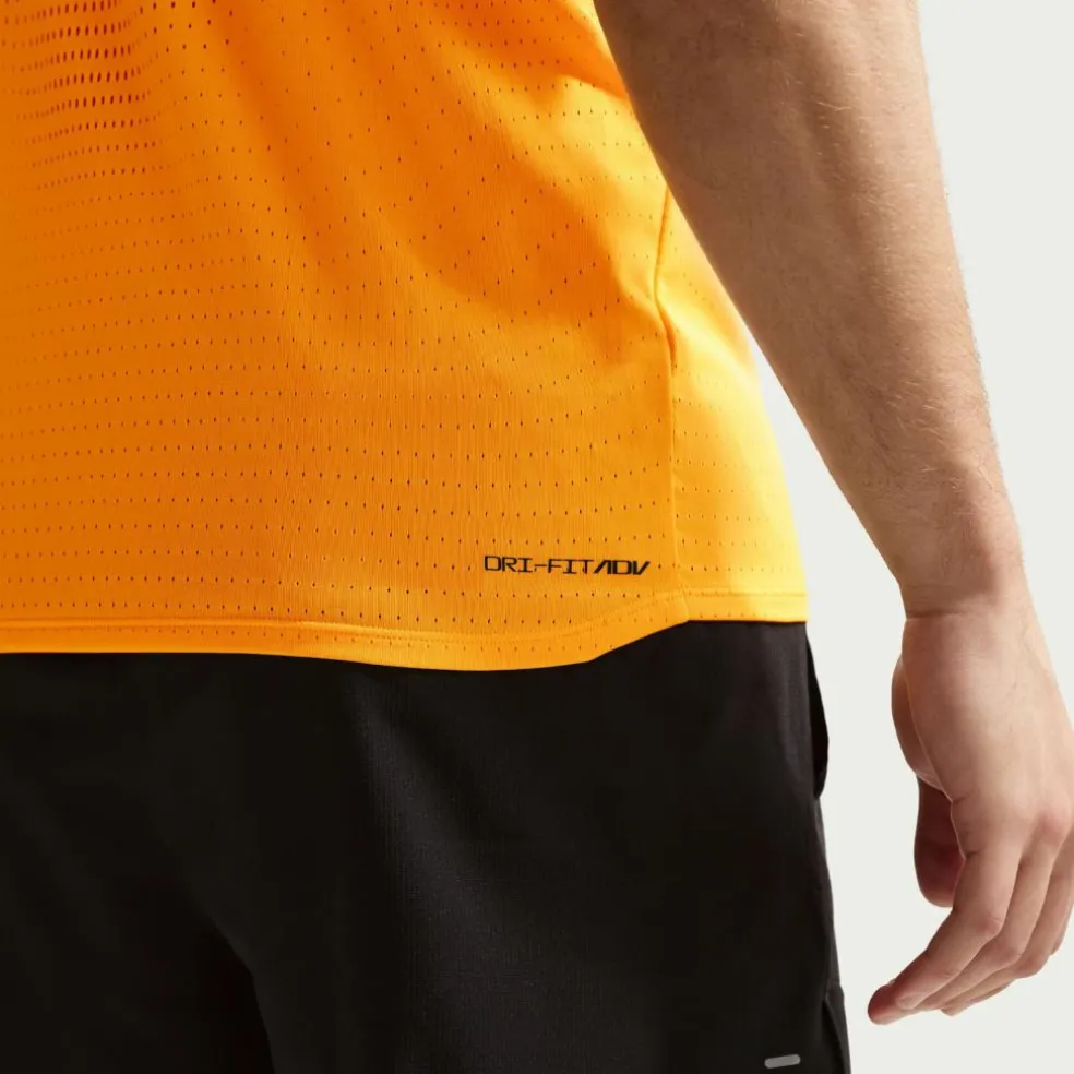 Nike · DFADV AROSWFT