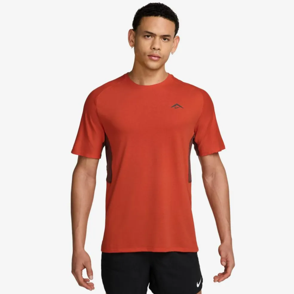 Nike · DFADV SOLAR