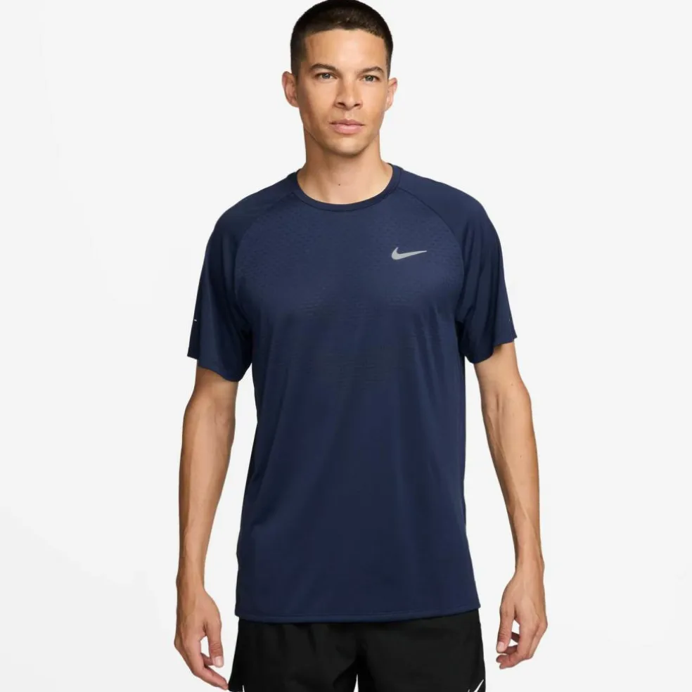 Nike · DFADV STRIDE
