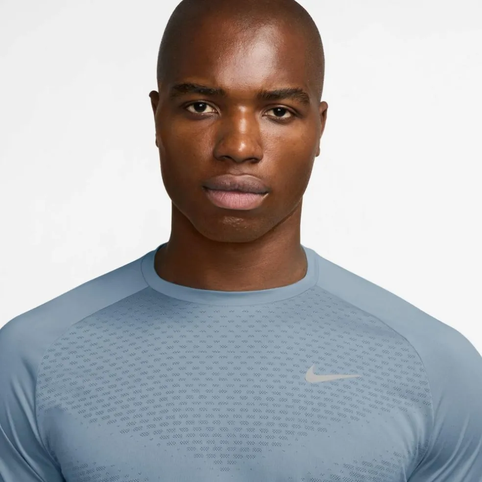 Nike · DFADV STRIDE