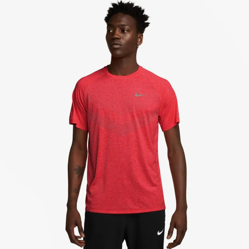 Nike · DFADV STRIDE