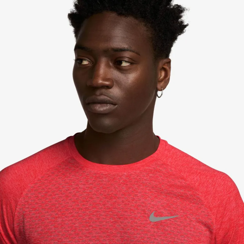 Nike · DFADV STRIDE
