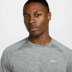 Nike · DFADV STRIDE