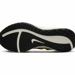 Nike · DOWNSHIFTER 13
