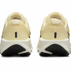 Nike · DOWNSHIFTER 13