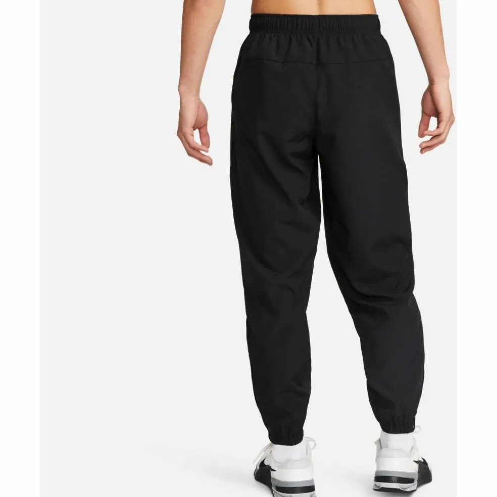 Nike · DRI-FIT FORM