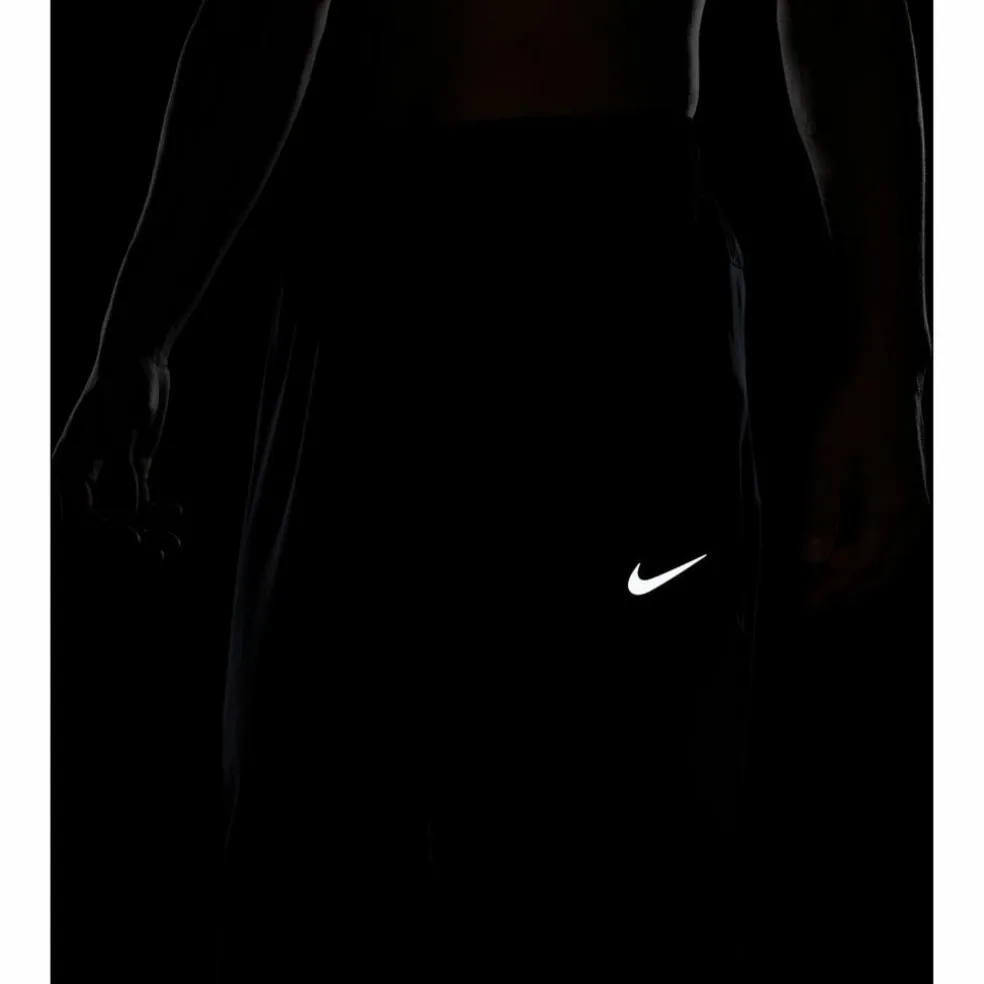 Nike · DRI-FIT FORM