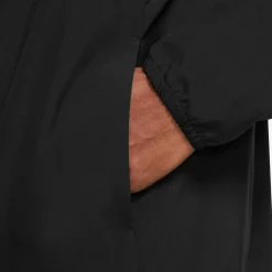 Nike · DRI-FIT FORM