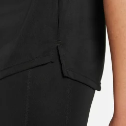 Nike · DRI-FIT ONE