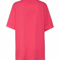 Nike · Essential