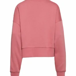 Nike · Essential